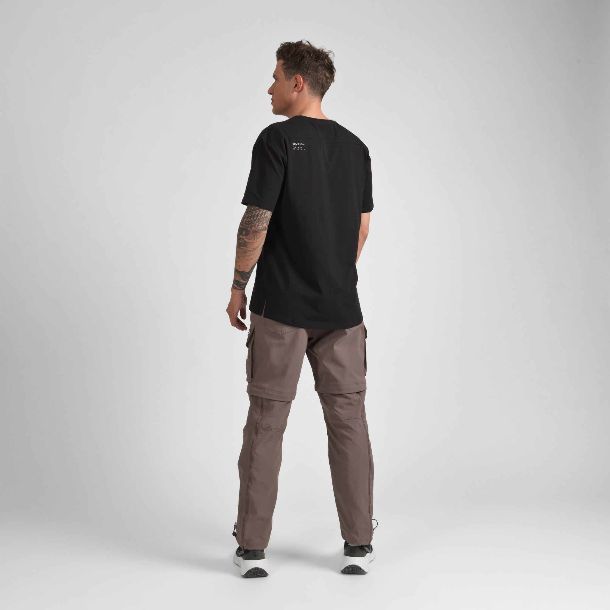 Elyzion "Hudson" Cargo T-shirt - Black