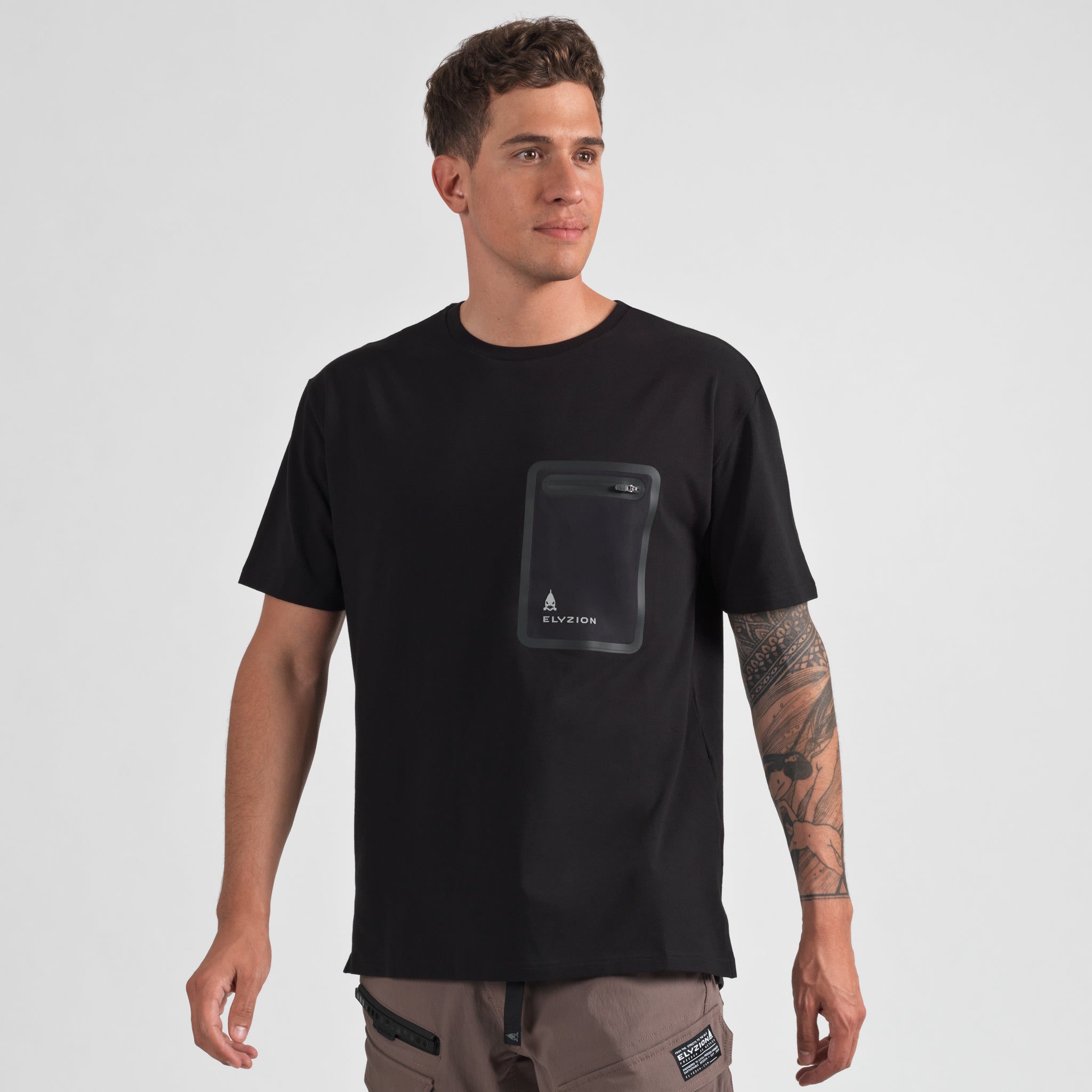 Elyzion "Hudson" Cargo T-shirt - Black