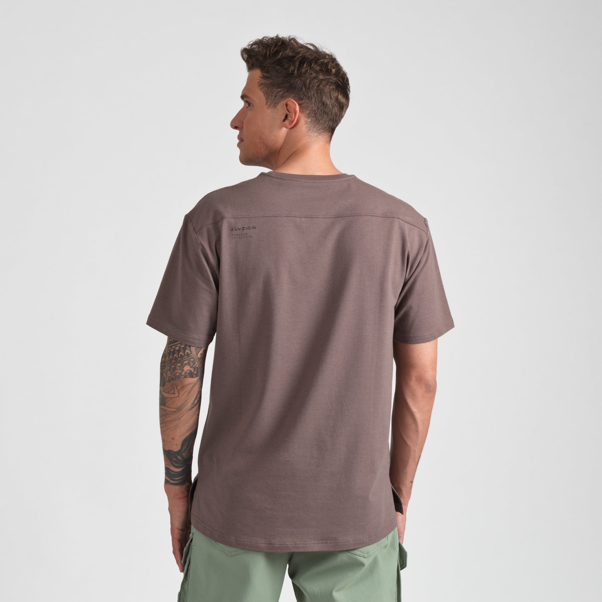 Elyzion "Hudson" Cargo T-shirt - Coffee Quartz