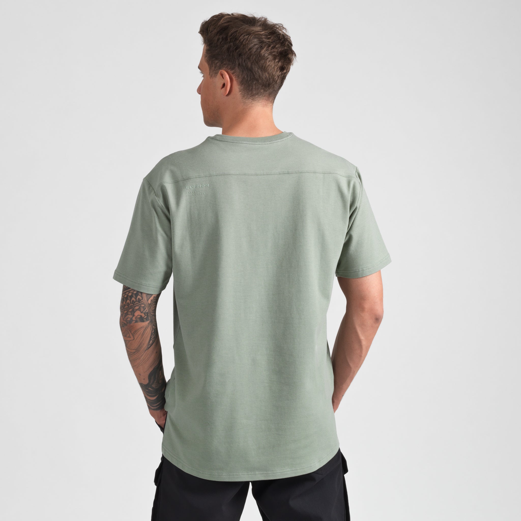 Elyzion "Hudson" Cargo T-shirt - Oil Green
