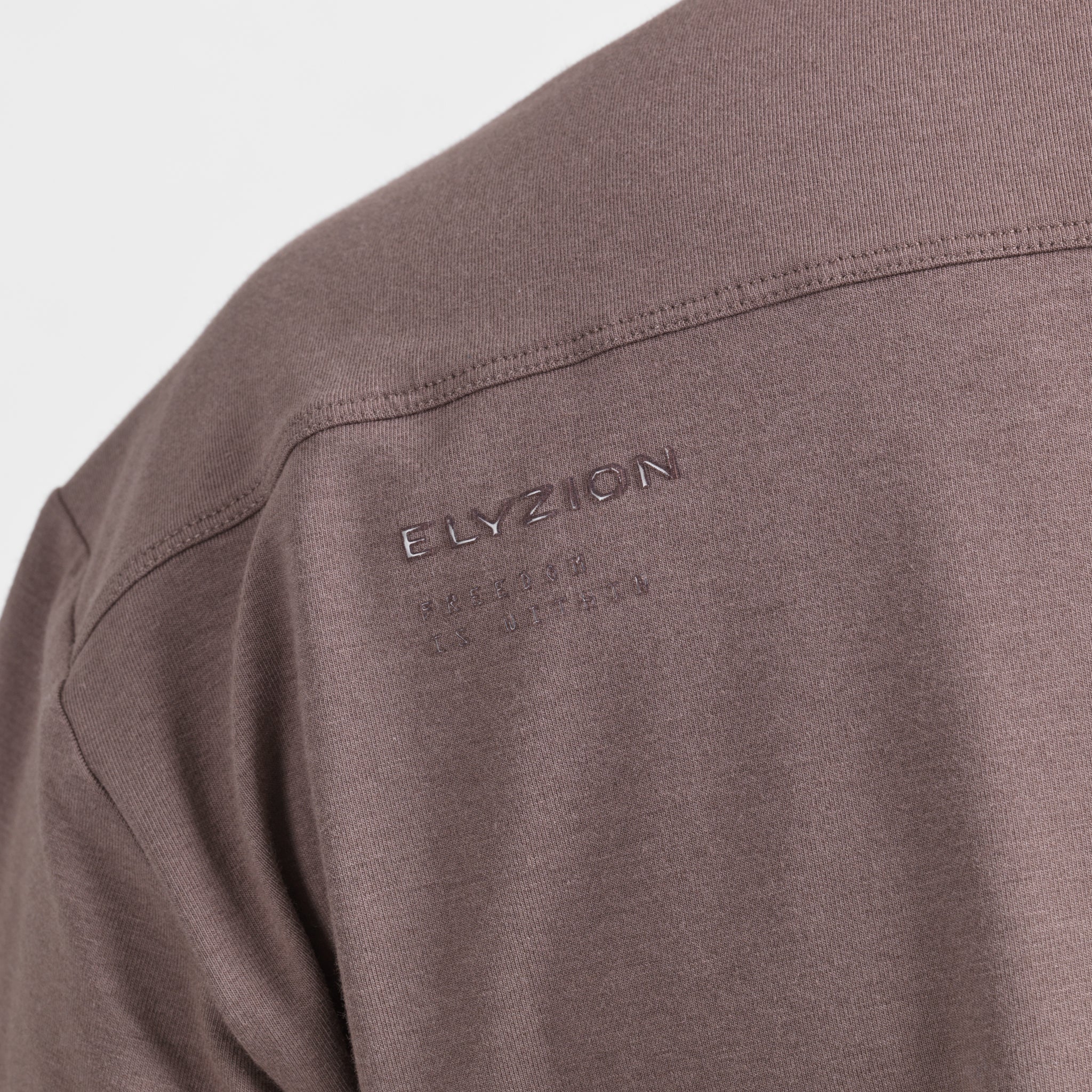 Elyzion "Hudson" Cargo T-shirt - Oil Green