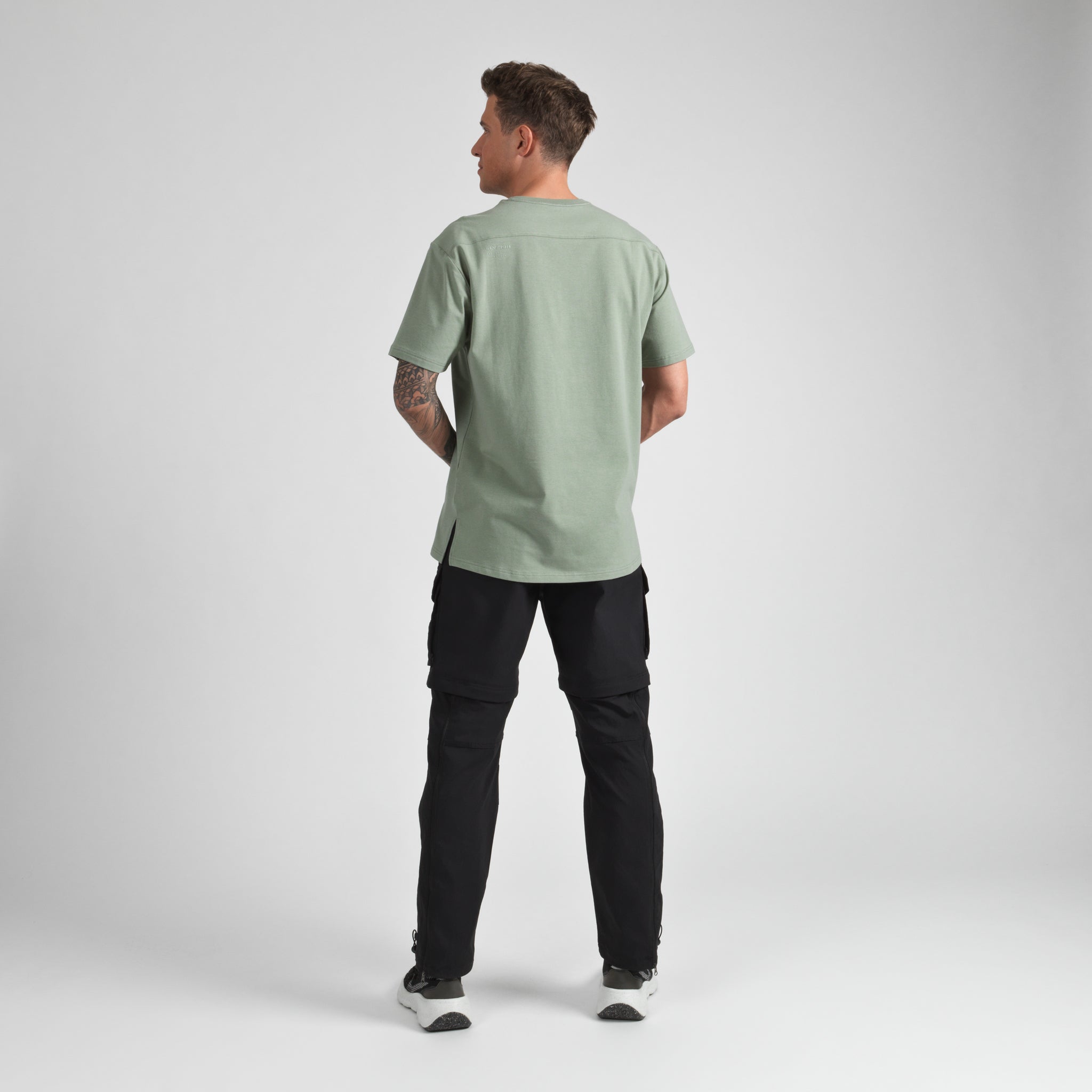 Elyzion "Hudson" Cargo T-shirt - Oil Green