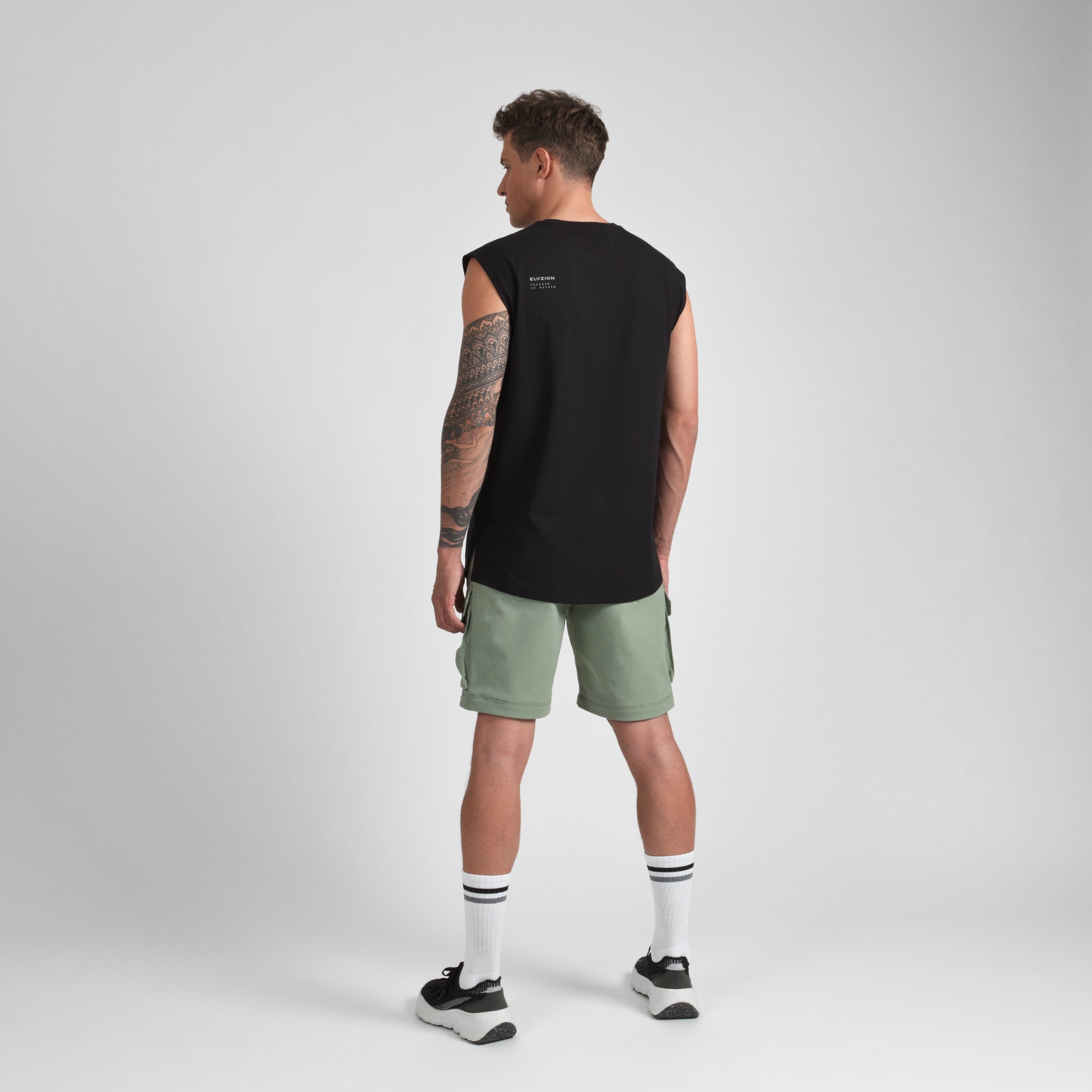 Elyzion "Moero" Sleeveless Cargo T-shirt - Black