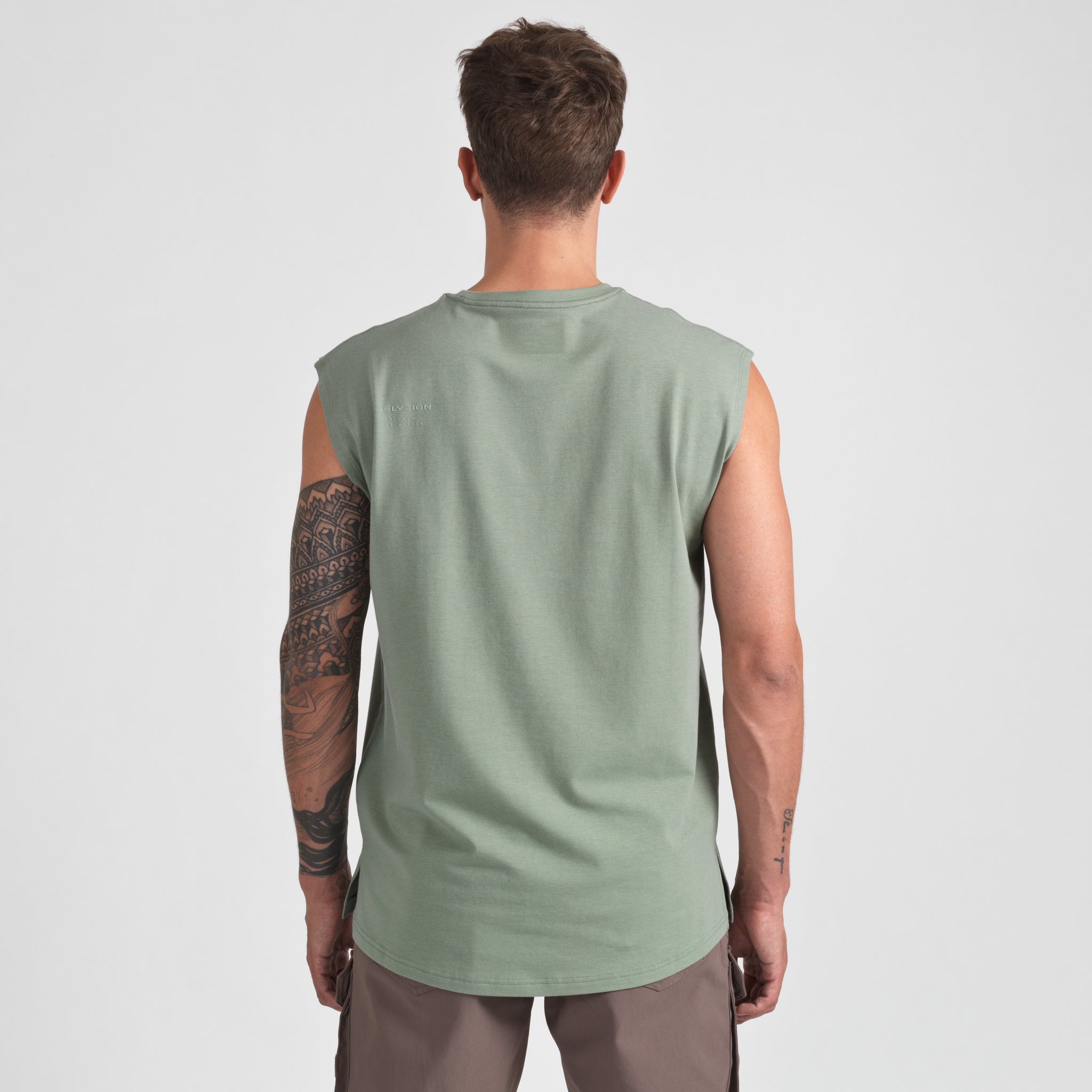 Elyzion "Moero" Sleeveless Cargo T-shirt - Oil Green