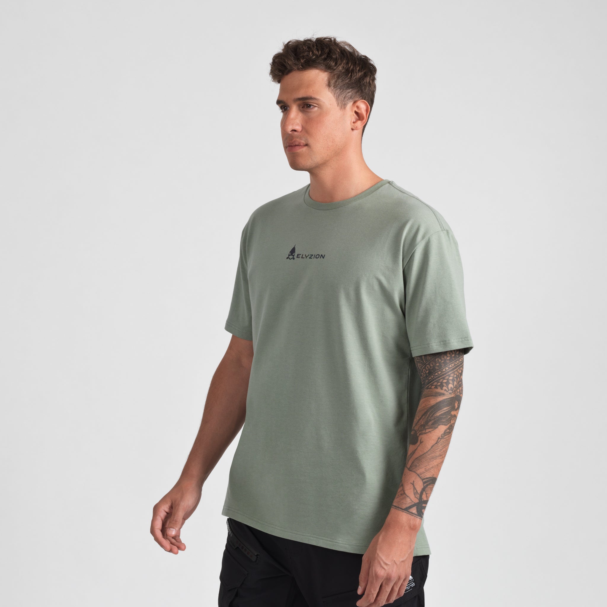 Elyzion "Molveno" Simple T-shirt - Oil Green