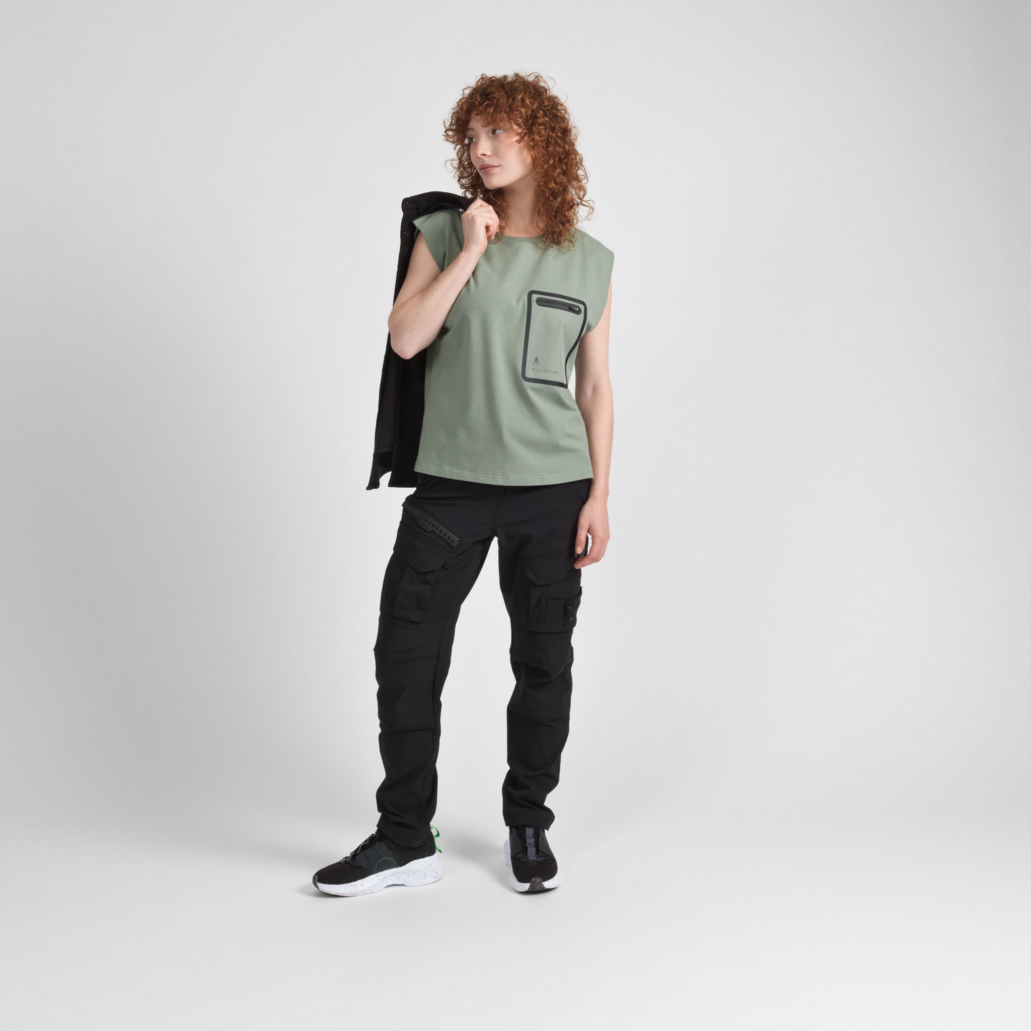 Elyzion "Savannah" Sleeveless Cargo T-shirt - Oil Green